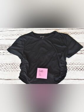 Jessica Simpson Black Short Sleeve Ruched Tee